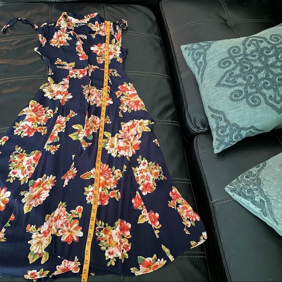 Lulus “I’m Worth It” Floral Midi Dress - Picture 10 of 10